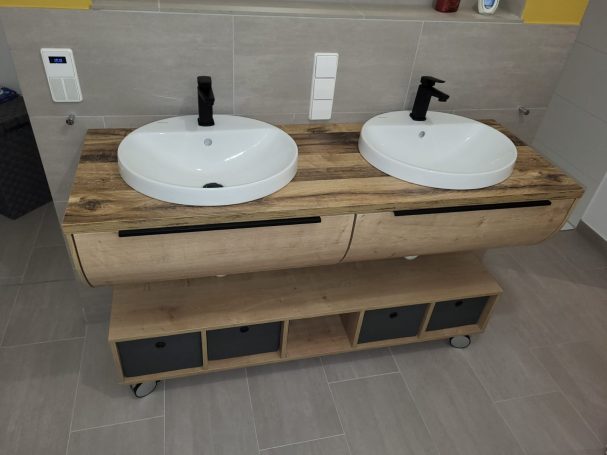 Montage von Badezimmermöbeln Montage von Badezimmermöbeln